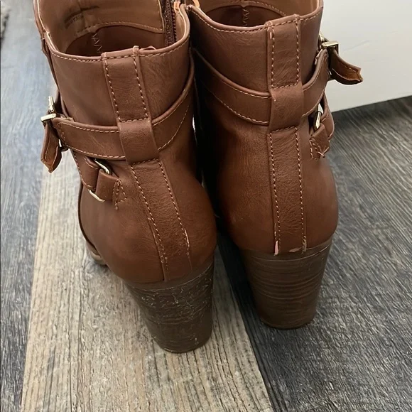 Express Brown Ankle Booties with Strap Detail - Picture 4 of 7